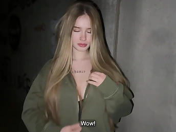 random bloke gets random with a hot MILF on the street - peasant-like opportunity to get creampied?