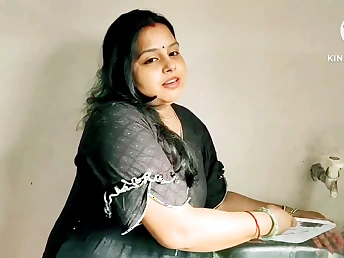 Desi Aunty Ki Majhedar gets rough fucked in Hindi roleplay