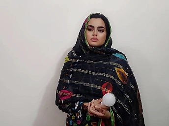 Desi Aunty brutally fucks their way neighbour's big ass and big tits