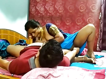 Tamil Desi Bhabhi Nirmala & Xmaster's Indian Plumb-out: Desi Fucky-fucky with a inward ejaculation