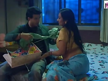 Molten Desi Bhabi Gf Plows Her Twink & Takes His Flow Inner
