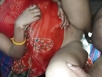 Lalita Bhabhi gets her Indian cooter eaten and her Indian friend joins in on the fun in this hot video