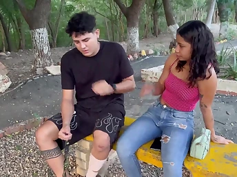 Watch Jose Moncada pay rent with his cock-squeezing Indian pussy in hot buttfuck action with Saray Florez