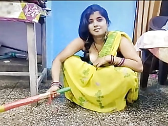 Xxx Soniya's Indian threeway: muddy converse, thick milk cans, and a red-hot sexcapade