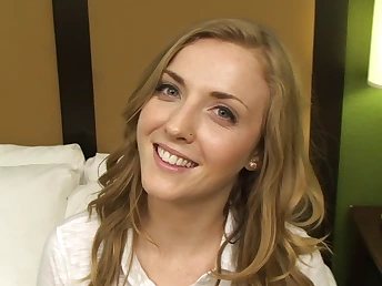 Karla Kush heads all the way in her first porn