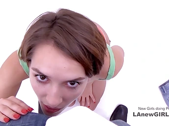 Perfect teen looks so addicted to cock casting vids