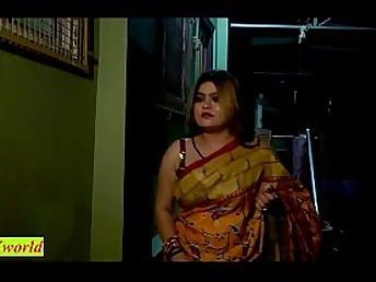 Unappeasable Neighbor Bhabhi gets a super-steamy surprise from Hump Hrek!