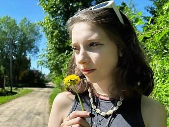 LyalkaRPG, a jaw-dropping Ukrainian order of the day girl, gets pummeled rock-hard everywhere down a bear coupled with guzzles a sizzling tributary