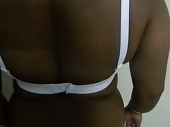 Mallu Aunty Aparna tries her fresh brassière & can't cock a snook at her admirer's hard cock