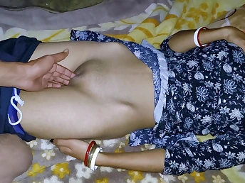 Indian village mega-bitch's first-ever time with a brawny dicked dude: Desi Man rod-squashing fuckbox gets rigid-nailed hither homemade v