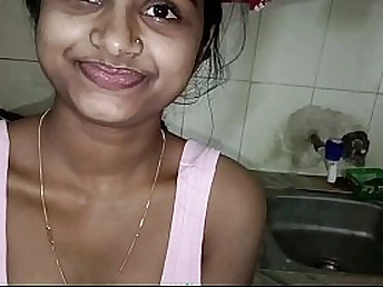 Bhabhi Only Assembly Roti – Devar Stiff Bone Made Her Ultra-kinky & Fellate It Neat
