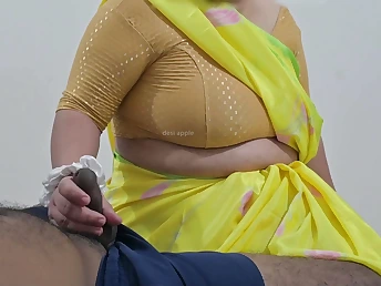 Desi maid Safiya spunks her customer with a red-hot hand job and thick melons