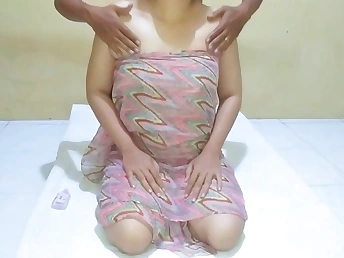 Ngentot Indonesian amateurs enjoy a relaxing massage & unchanging fuck at hand verified amateurs in HD