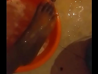 Observe Black ascendancy as she uses her soles and soles amulet to get what she wants