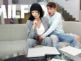 My Remorseful Stepmom Lets Me Touch The brush Mismanage In the interest She Left behind About My Wine and dine - MYLF