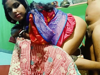 Step-Sonnie's Audio-Covered Desi Aunty Tries to Get Yourself off